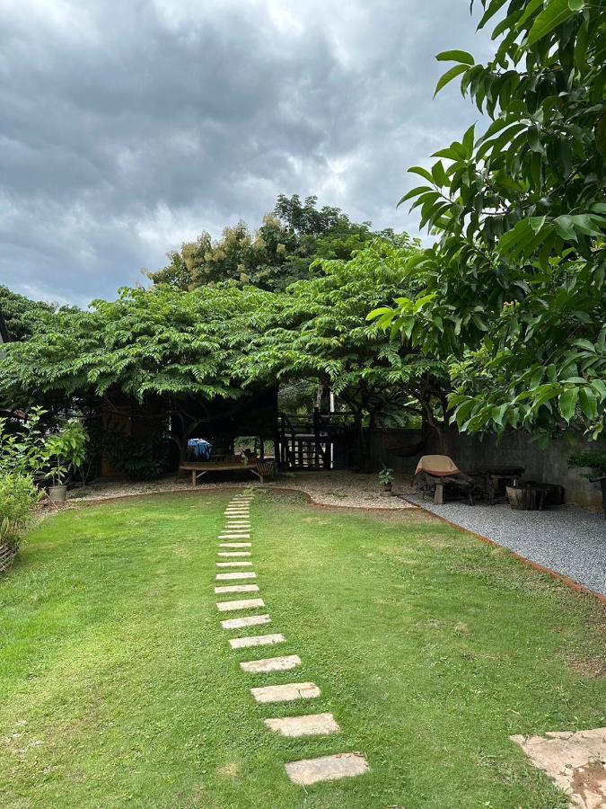 The Legend Homestay. Mae Ai Exterior photo