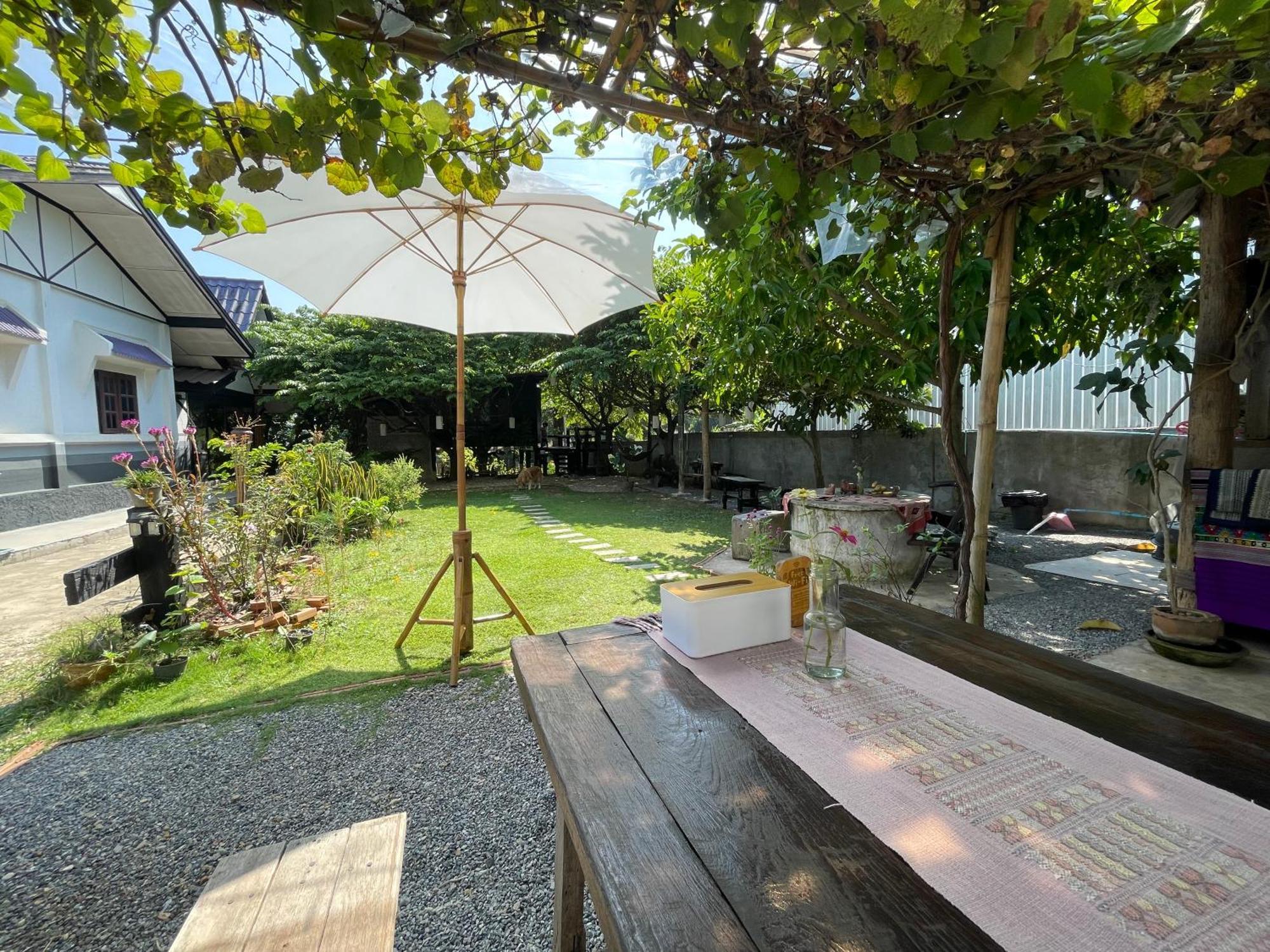 The Legend Homestay. Mae Ai Exterior photo